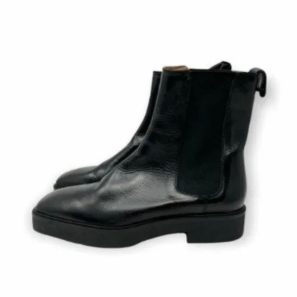 NWT Zara Low Heel Leather Ankle Boot - 41 - Picture 3 of 5